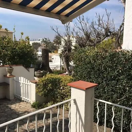 Petite Maison, Barbecue, Canal, Сasa de vacaciones Ampuriabrava